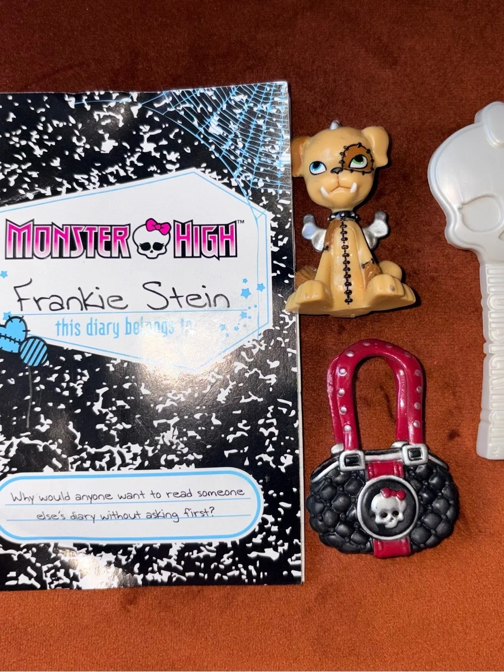 Monster High Frankie Stein  1st Wave black elastics  COMPLETE!